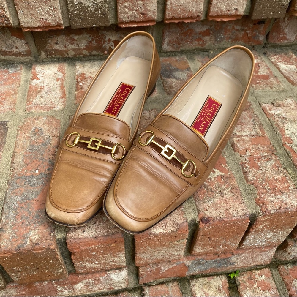 Cole Han Country brown loafers with gold buckle size 8.5